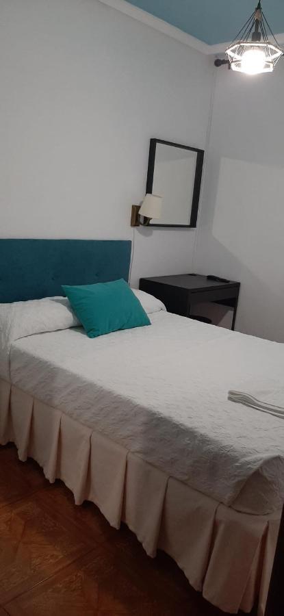 Alojamiento Casa Leon Santoña Exteriér fotografie