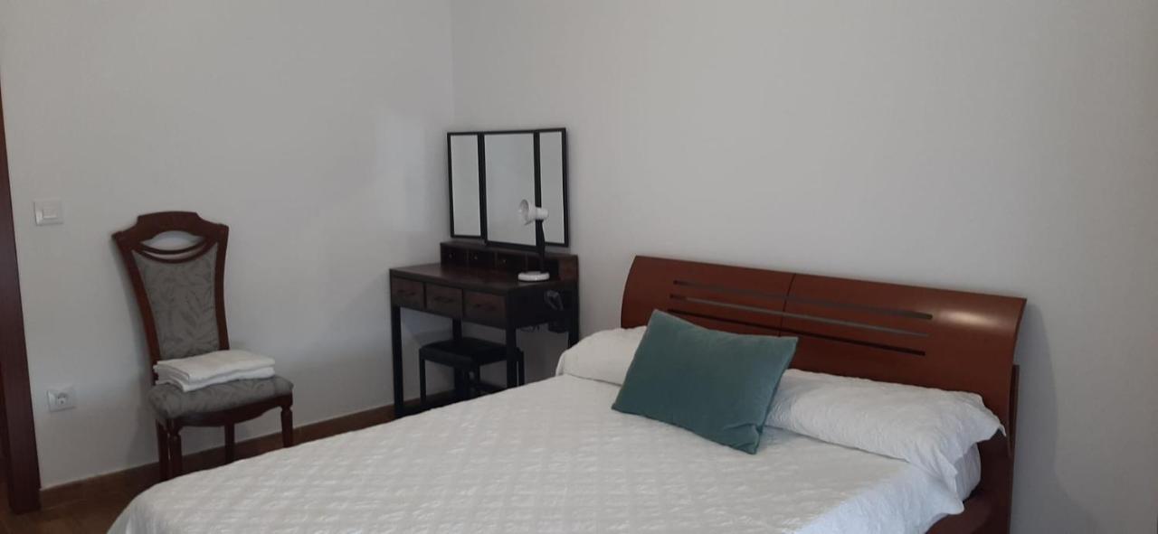 Alojamiento Casa Leon Santoña Exteriér fotografie