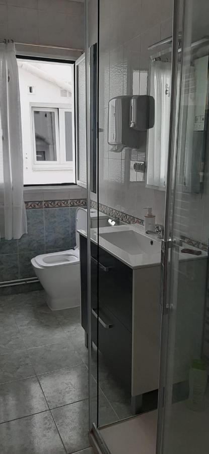 Alojamiento Casa Leon Santoña Exteriér fotografie
